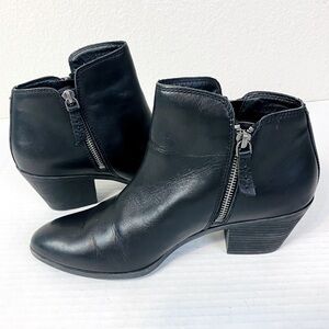Frye Black Leather Judith Double Zip Booties Size 9.5